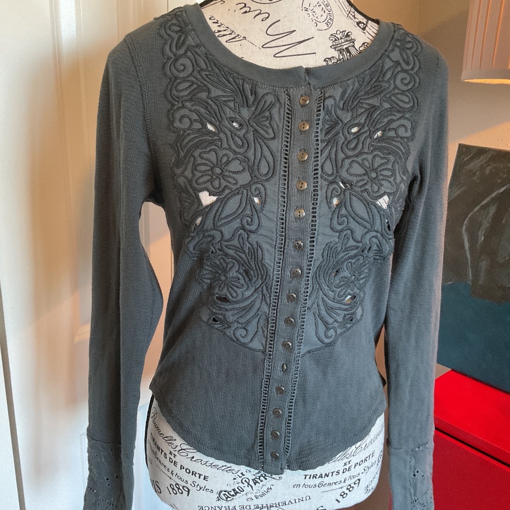 NWOT Sidelines Top by Free People - Picture 4 of 15